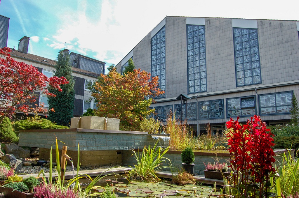 Außenansicht vom Bergkloster Bestwig Außenansicht vom Bergkloster Bestwig
