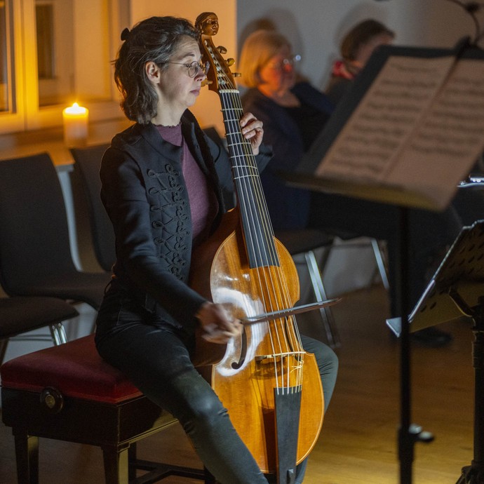 "Concert in the dark" in der Abtei Marienmünster "Concert in the dark" in der Abtei Marienmünster (vergrößerte Bildansicht wird geöffnet)