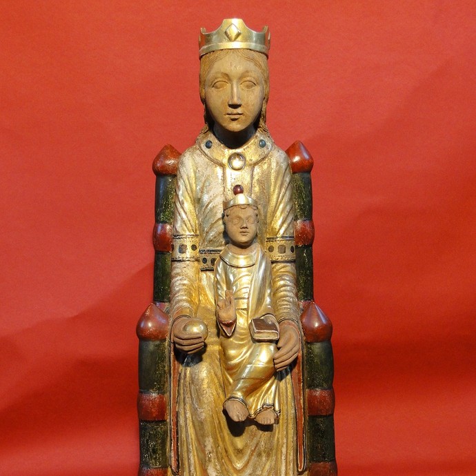 Gnadenfigur Maria mit Jesuskind auf dem Schoß. © Alfred Hilbig. Gnadenfigur Maria mit Jesuskind auf dem Schoß. © Alfred Hilbig.