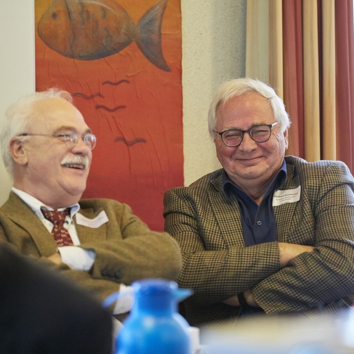 Teilnehmer:innen Teilnehmer:innen (vergrößerte Bildansicht wird geöffnet)